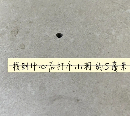 仁怀瓷砖空鼓维修公司专业解答在瓷砖铺贴过程中，如果砂料搅拌不均匀，将会带来以下问题